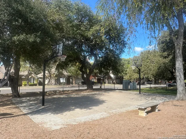 $2,400 | 12360 Hart Crest, San Antonio, TX 78249