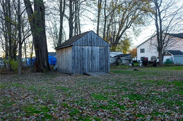 $99,000 | 2317 Pleasant Avenue, Vienna, NY 13308