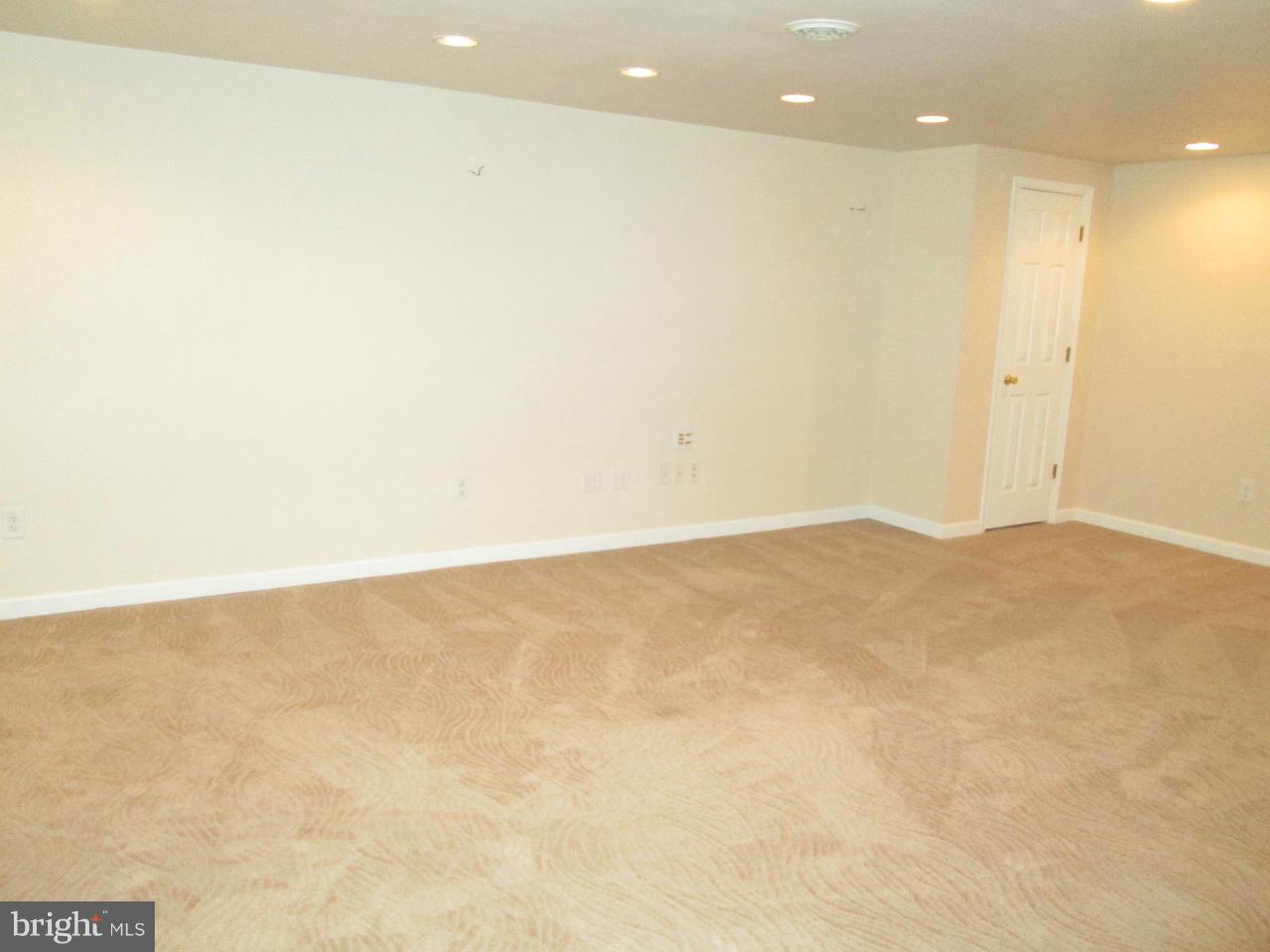 1170 Silver Run Valley Road Westminster, MD 21158 - Photo 20 of 30 Family Room