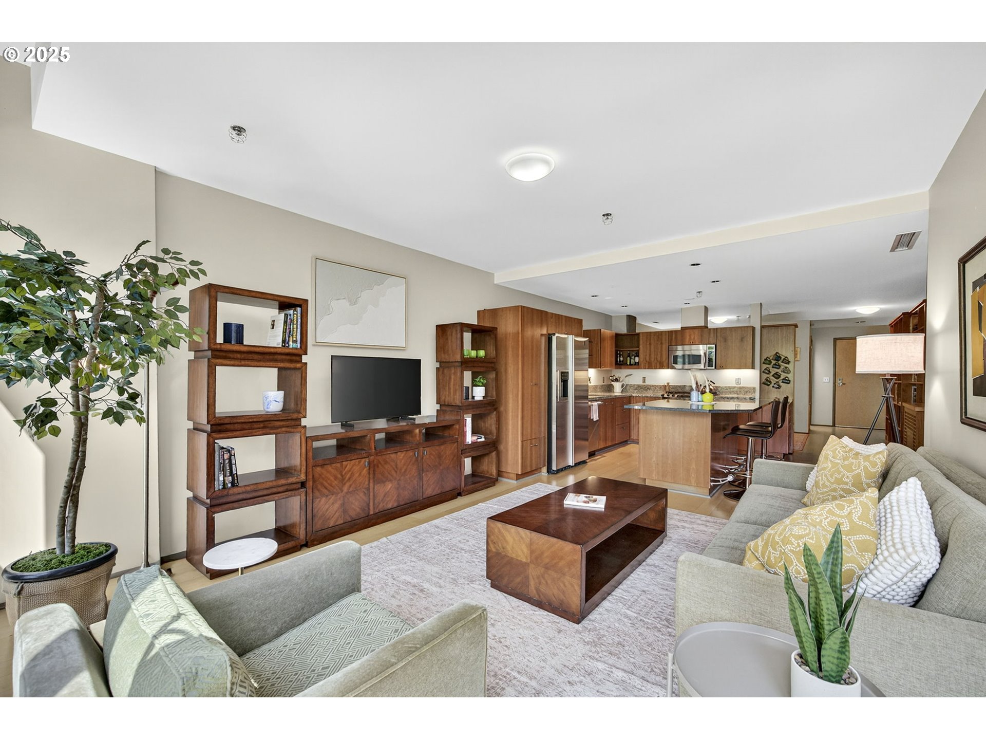 1221 Southwest 10th Avenue, Unit 306 Portland, OR 97205 - Photo 11 of 48 View