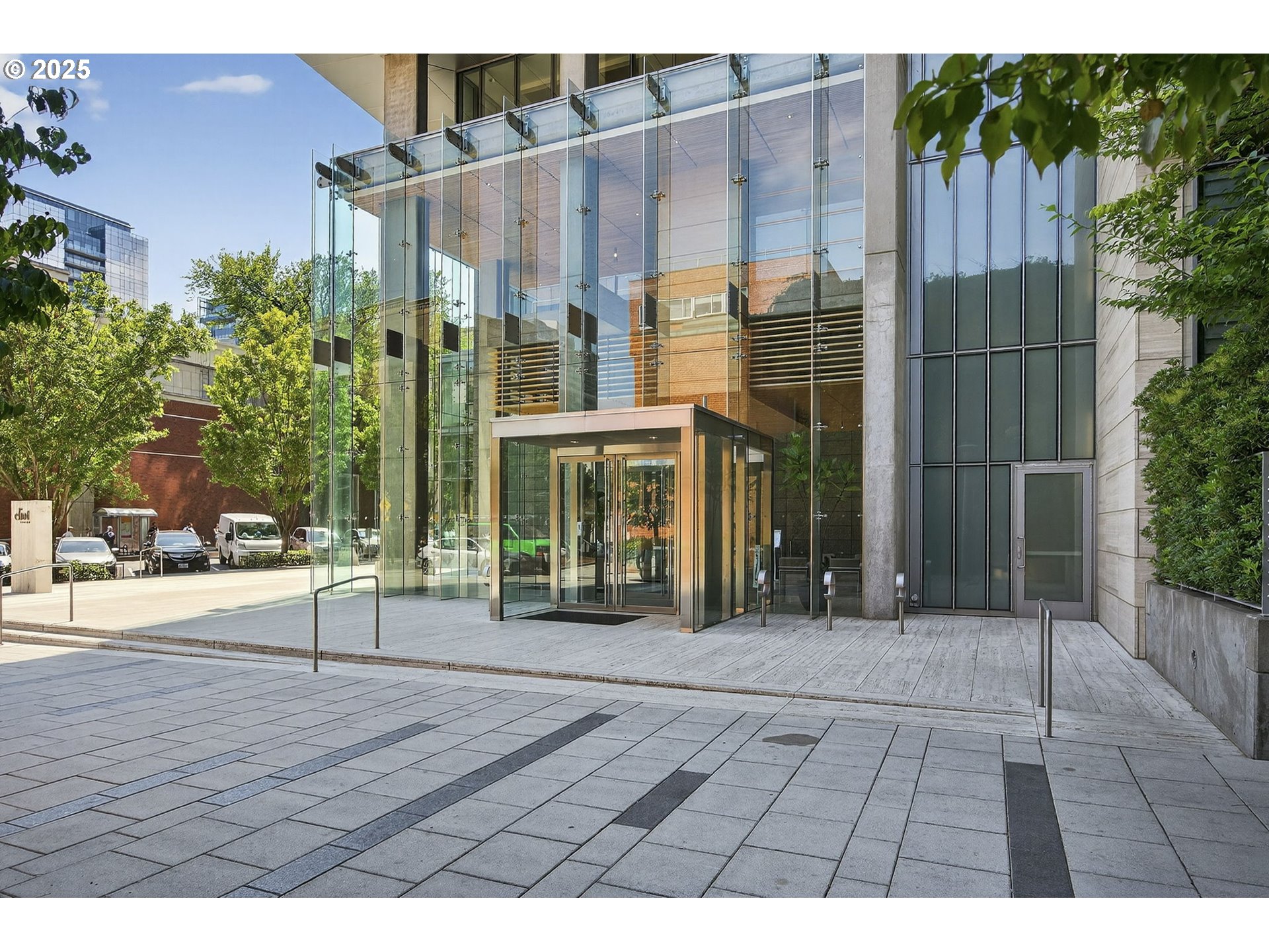 1221 Southwest 10th Avenue, Unit 306 Portland, OR 97205 - Photo 36 of 48 Exterior