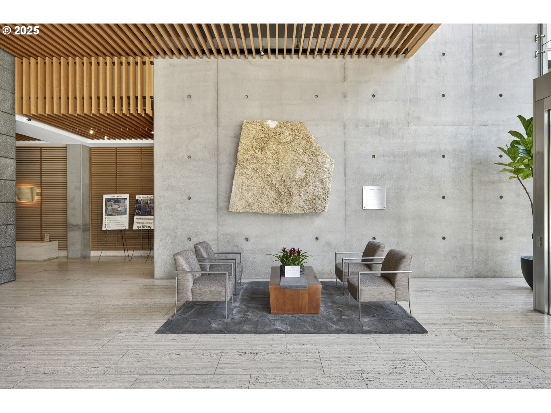 1221 Southwest 10th Avenue, Unit 306 Portland, OR 97205 - Photo 39 of 48 Lobby