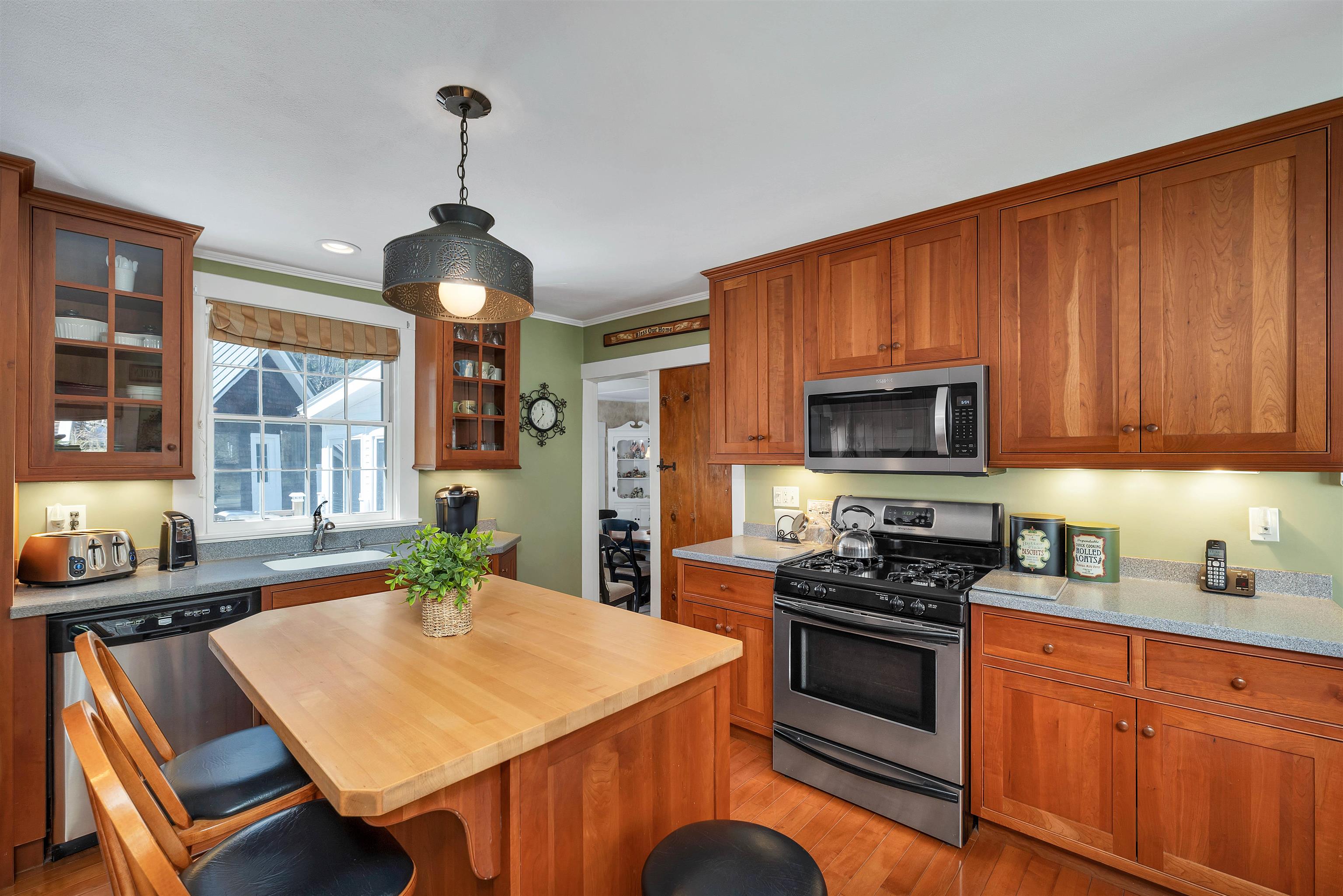 16 Old Portland Road Freedom, NH 03836 - Photo 5 of 40