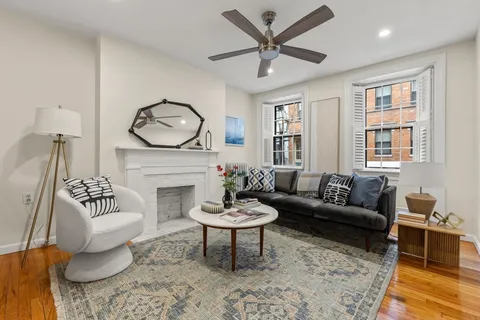 $829,000 | 37 Grove Street, Unit 2, Boston, MA 02114