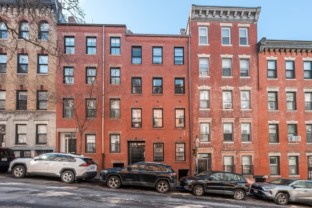 37 Grove Street, Unit 2 Boston, MA 02114 - Photo 17 of 17