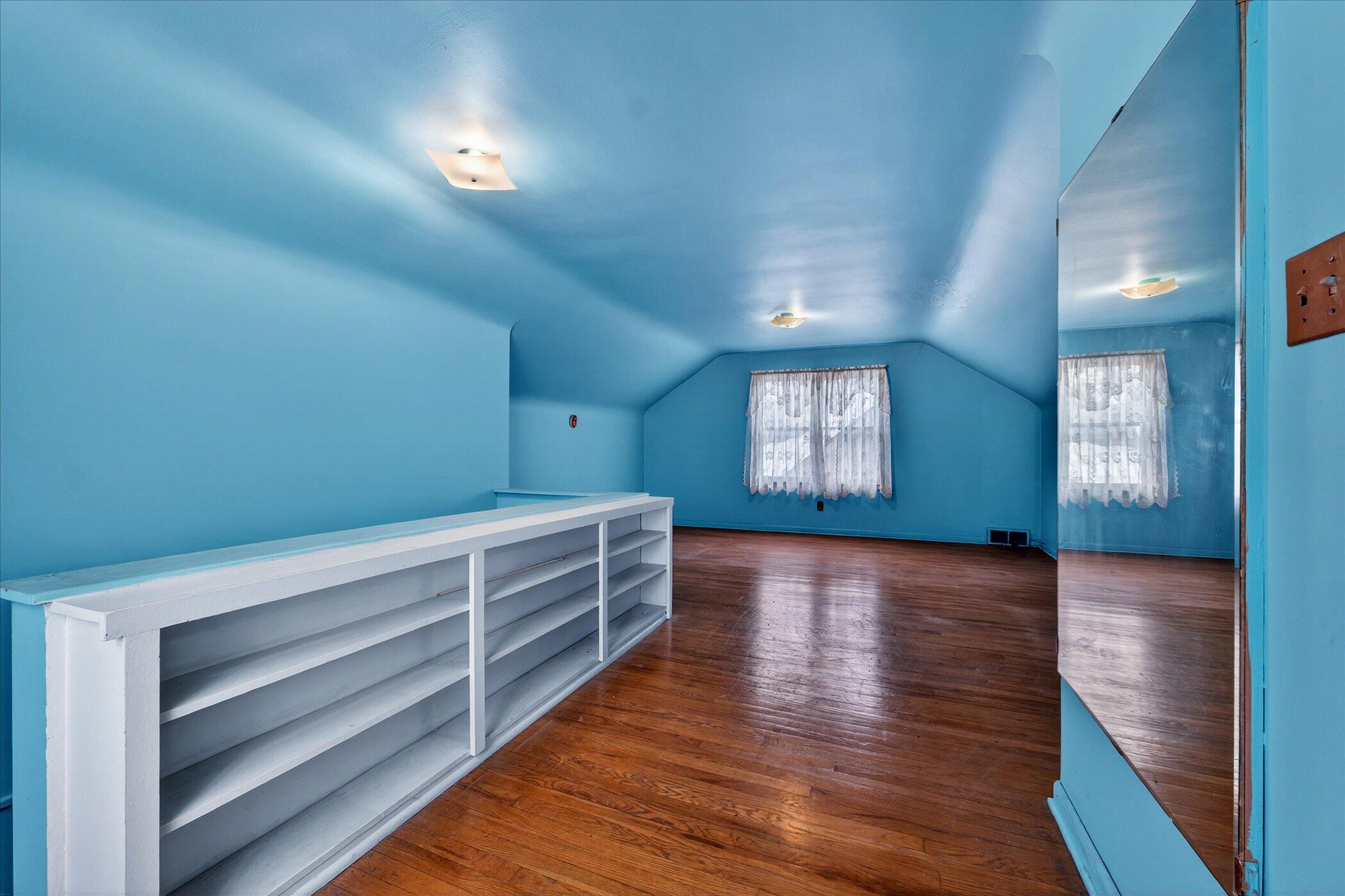 11101 Craft Street Detroit, MI 48224 - Photo 15 of 28 22-11101-Craft-St-Detroit-MI-48224-Windo