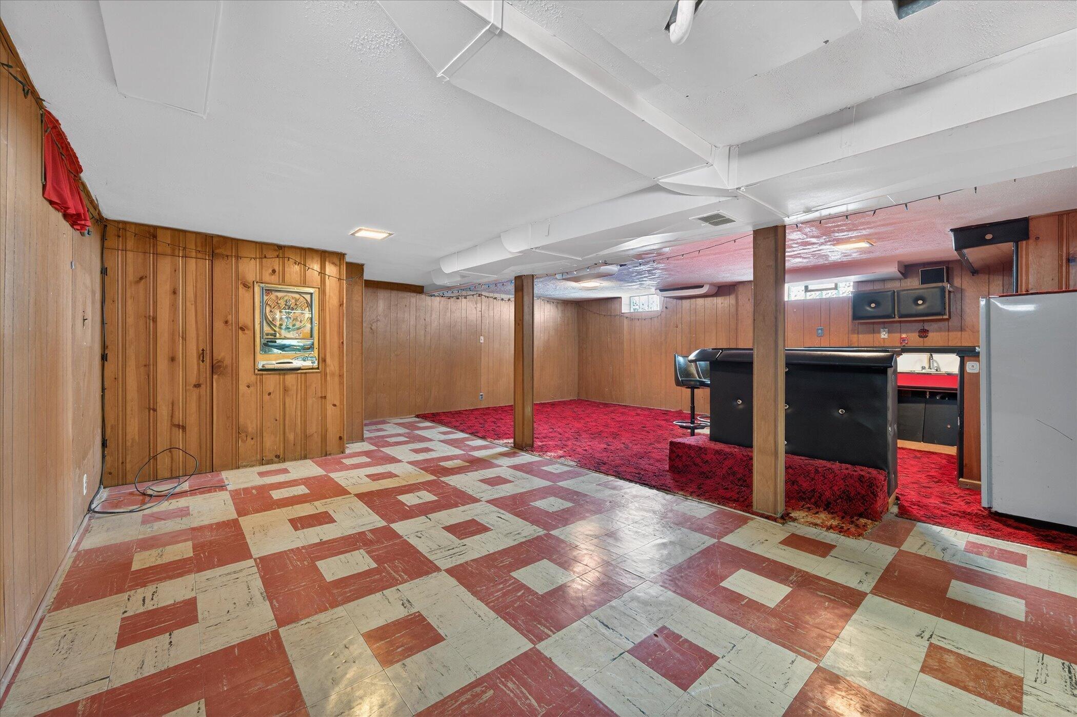 11101 Craft Street Detroit, MI 48224 - Photo 20 of 28 30-11101-Craft-St-Detroit-MI-48224-Windo