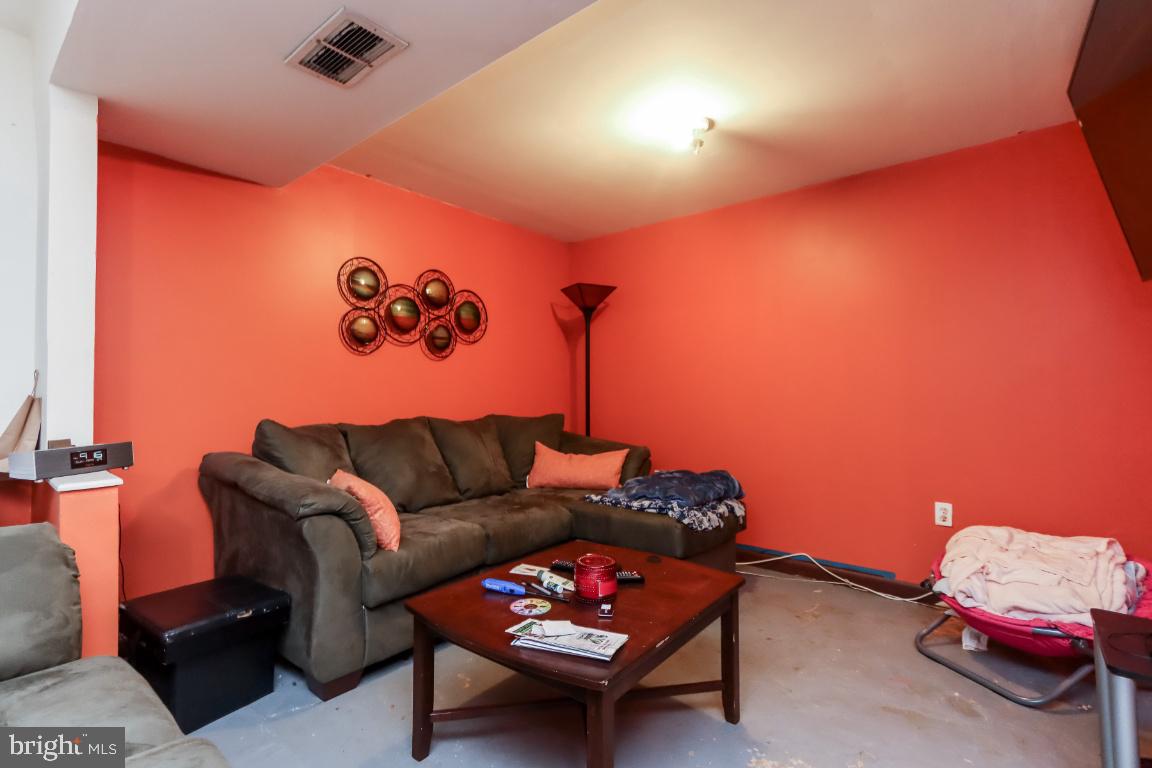 1604 Wise Road Point of Rocks, MD 21777 - Photo 20 of 37