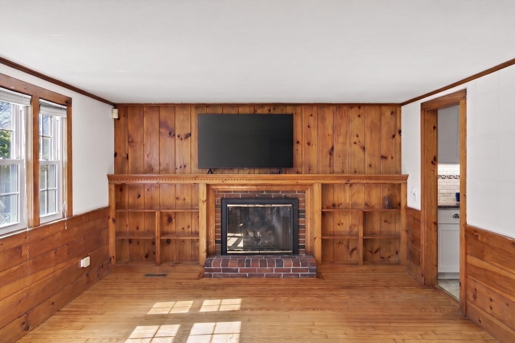 9 Mayflower Road Yarmouth, MA 02673 - Photo 6 of 25 Gallery Image 6
