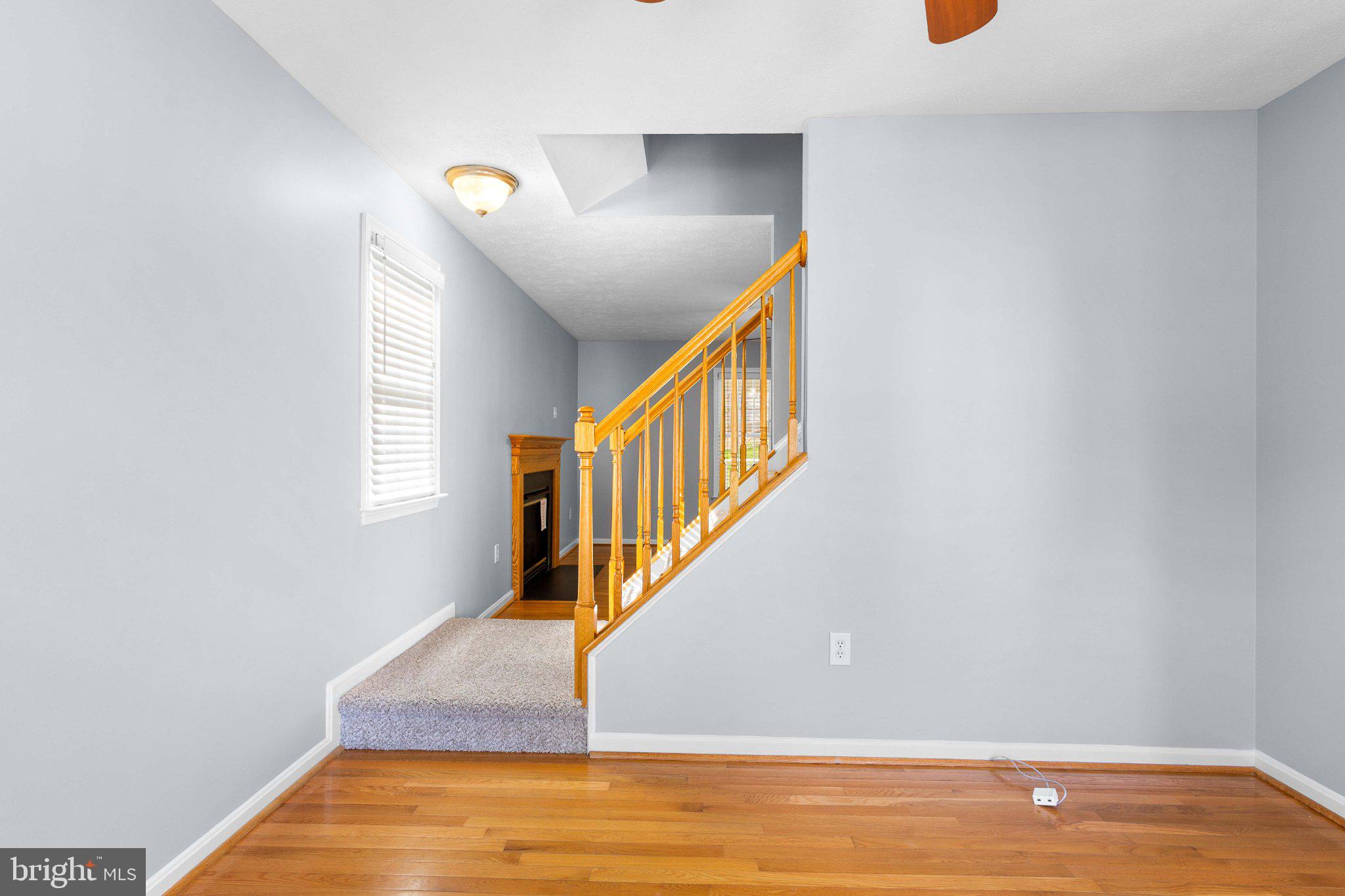 9084 Mullen Road King George, VA 22485 - Photo 7 of 41 Bright and airy entryway with charm.