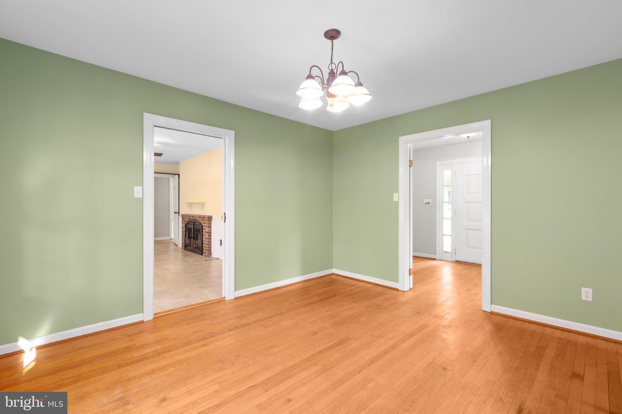 5949 Partlow Road Spotsylvania, VA 22551 - Photo 15 of 69 Formal Dining Room
