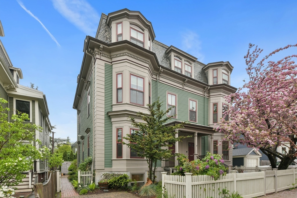 111 Inman Street, Unit A Cambridge, MA 02139 - Photo 16 of 18