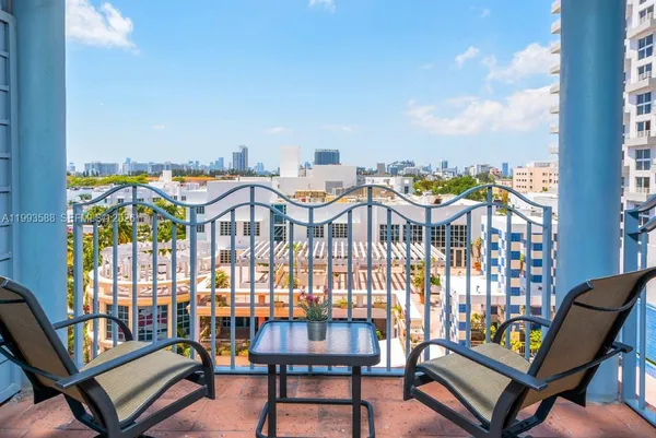 $4,500 | 1500 Ocean Drive, Unit 609, Miami Beach, FL 33139