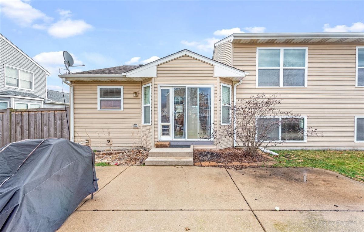 10418 Evendale Road Huntley, IL 60142 - Photo 23 of 25 Gallery Image 23