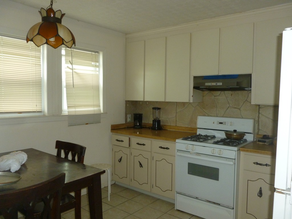 139-141 Bailey Road Somerville, MA 02145 - Photo 5 of 12 Gallery Image 5