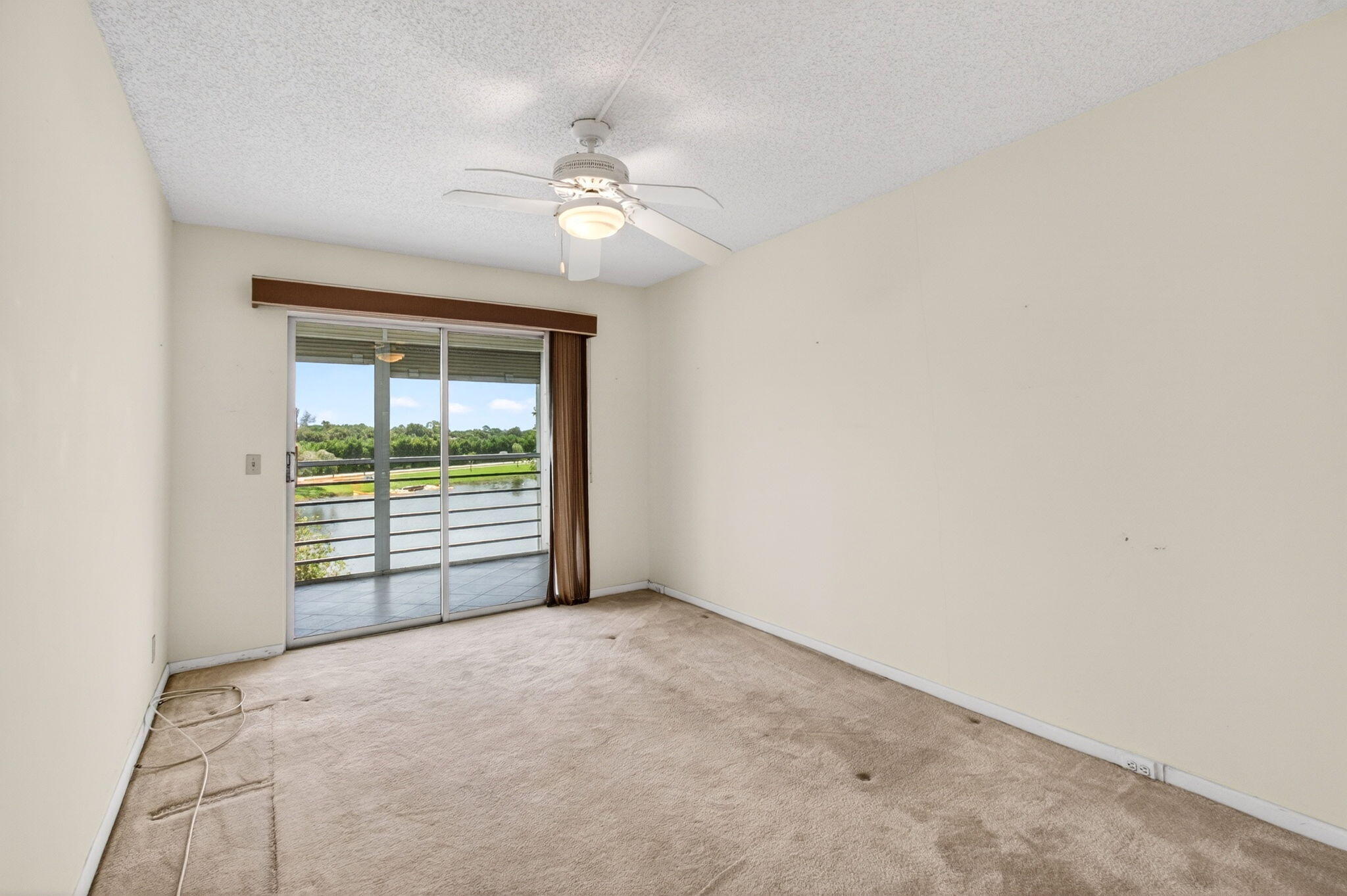 3044 Lincoln A Boca Raton, FL 33434 - Photo 6 of 100 47-web-or-mls-DSC_3619