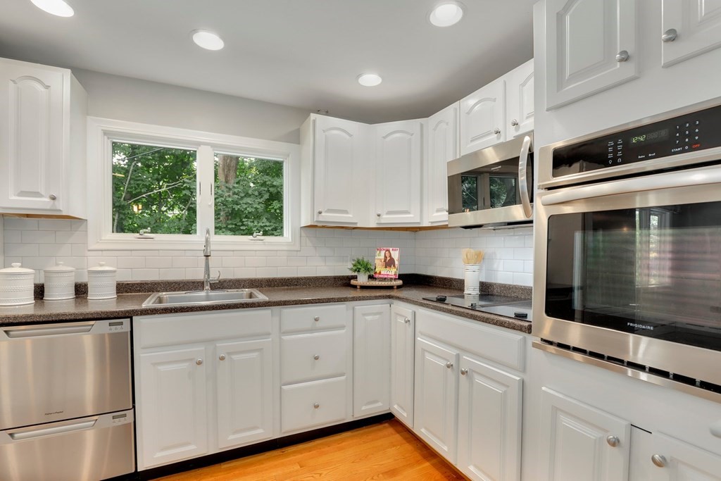 2 Ronaele Road Medford, MA 02155 - Photo 16 of 31