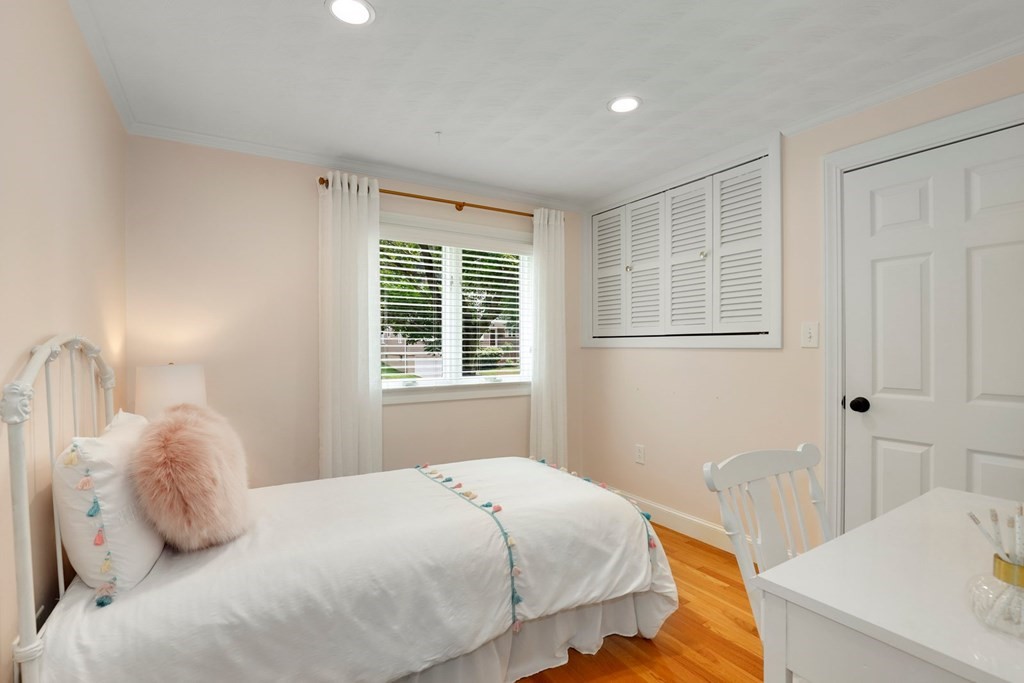 2 Ronaele Road Medford, MA 02155 - Photo 22 of 31