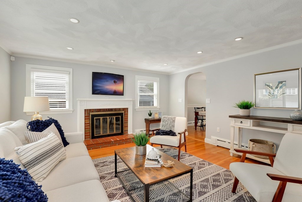 2 Ronaele Road Medford, MA 02155 - Photo 8 of 31