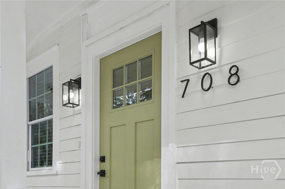 708 West 36th Street Savannah, GA 31415 - Photo 5 of 22