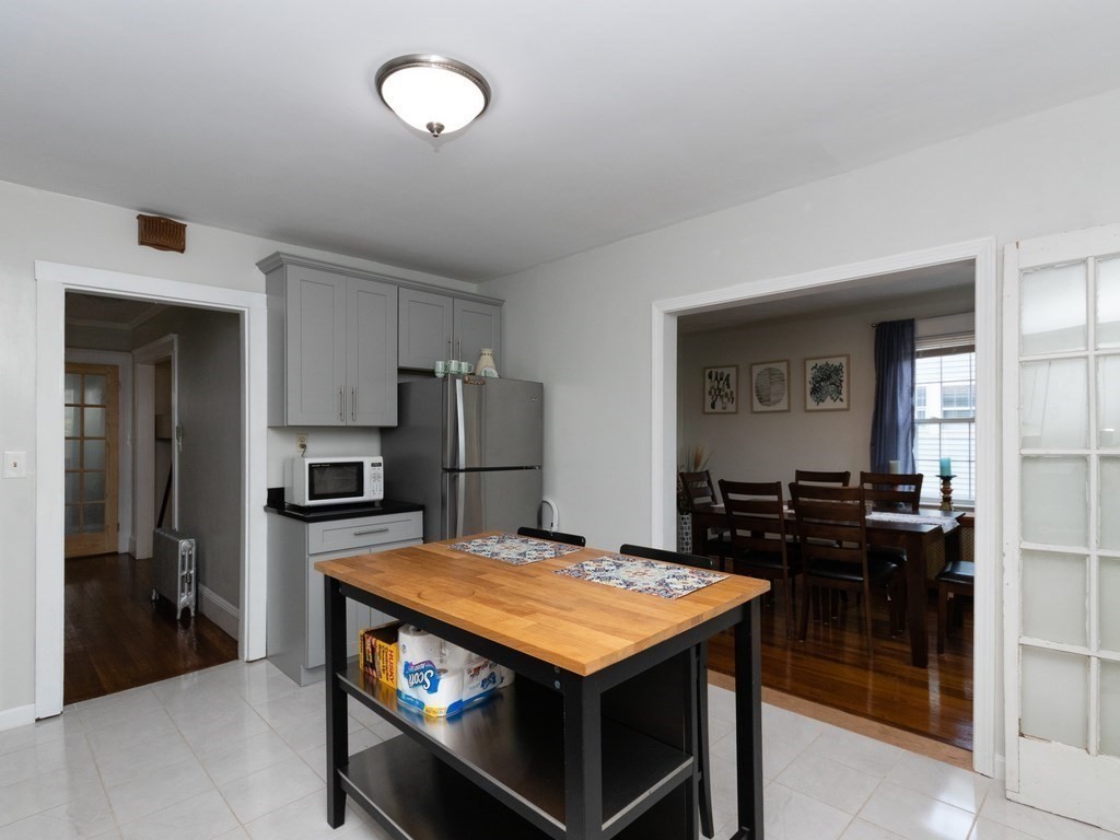 25 Milton Road Quincy, MA 02171 - Photo 7 of 37 Gallery Image 7