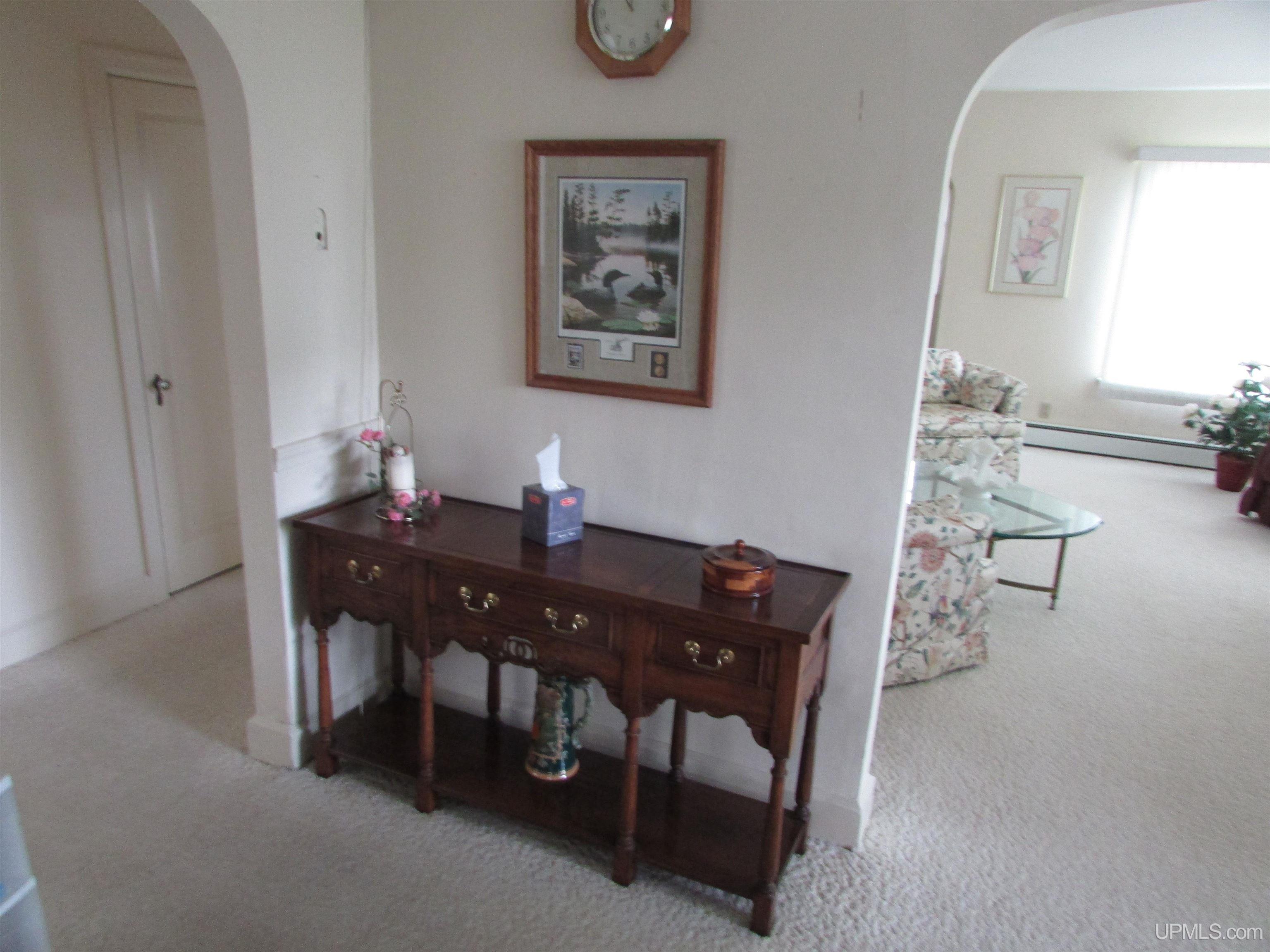 105 West Fall Street L'Anse, MI 49946 - Photo 12 of 28