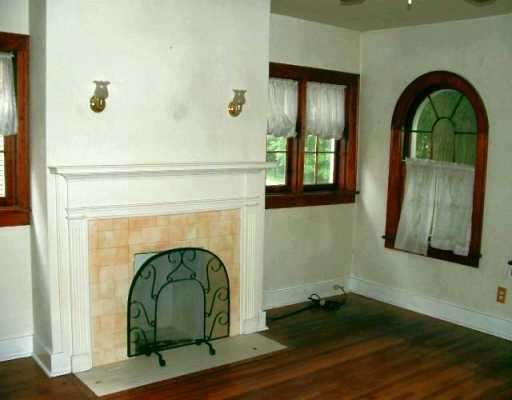2936 Marshall Road Observatory Hill, PA 15214 - Photo 2 of 4 Gallery Image 2