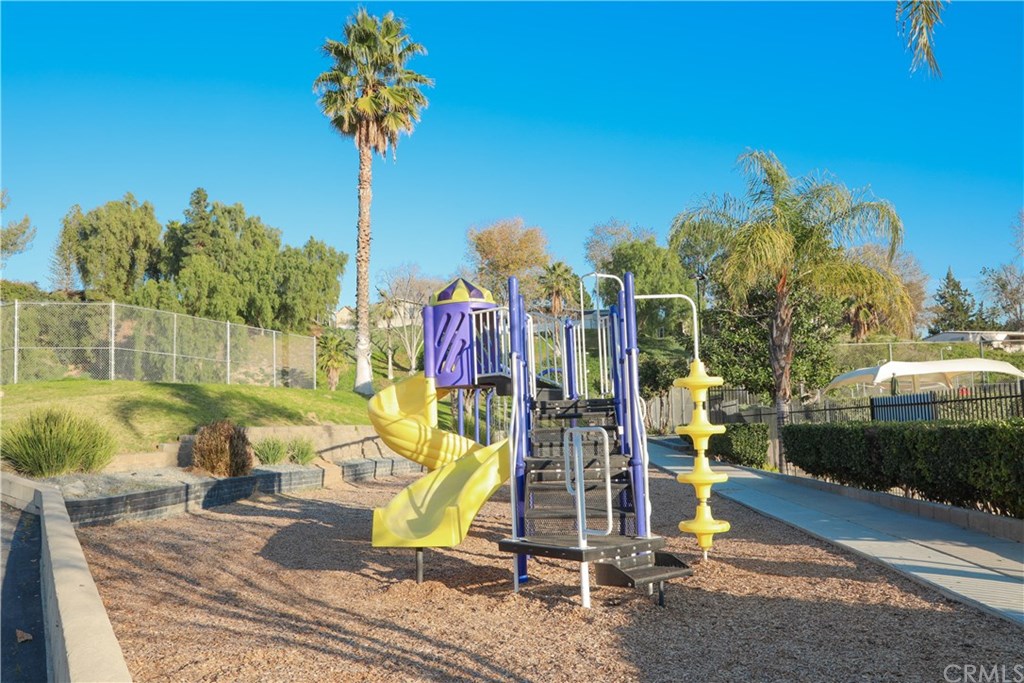 15181 Van Buren Riverside Ca, Unit 280 Riverside, CA 92504 - Photo 18 of 21