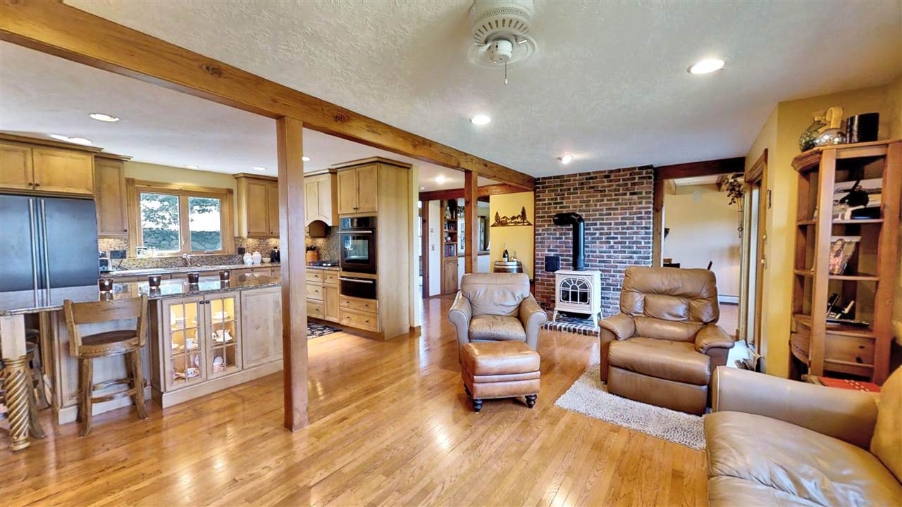 433 Cherry Valley Road Gilford, NH 03249 - Photo 12 of 40