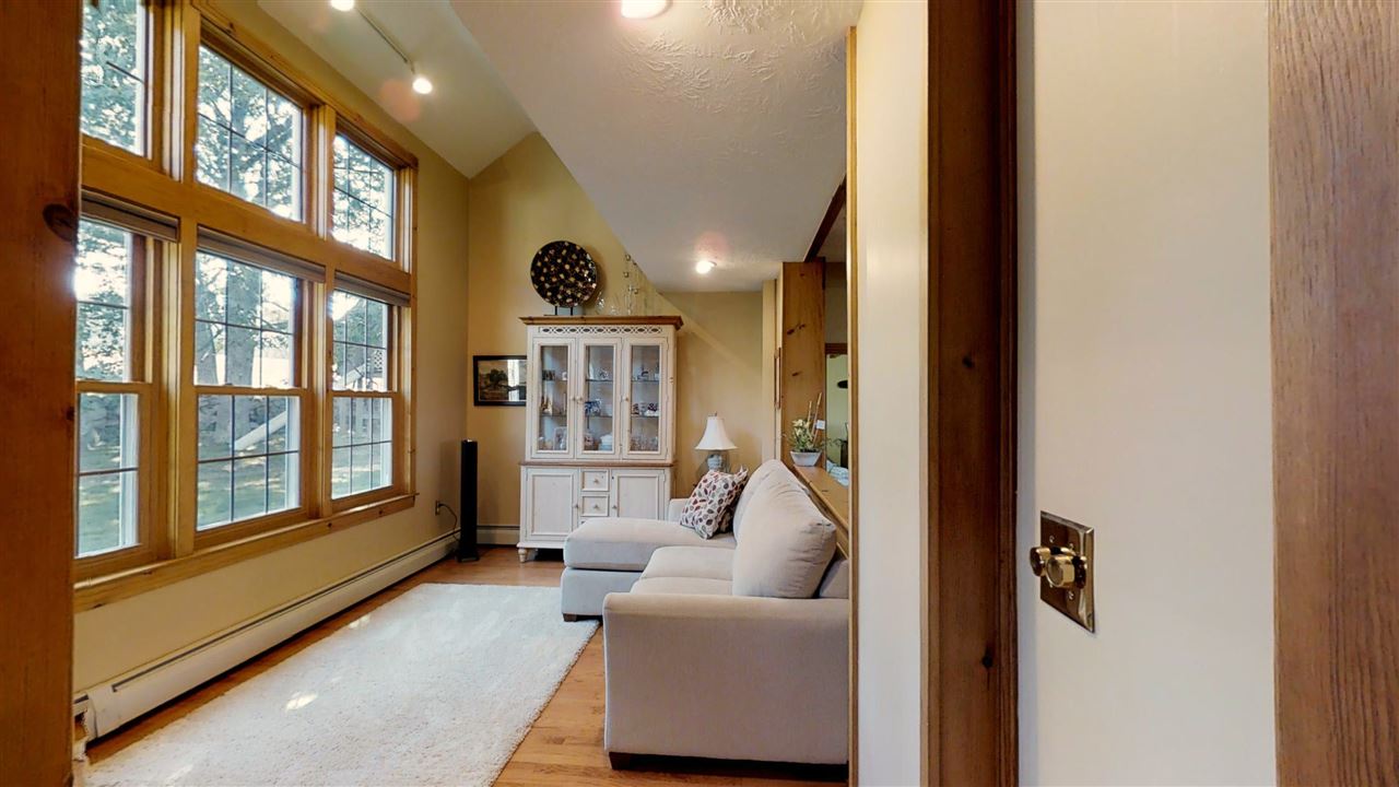 433 Cherry Valley Road Gilford, NH 03249 - Photo 18 of 40
