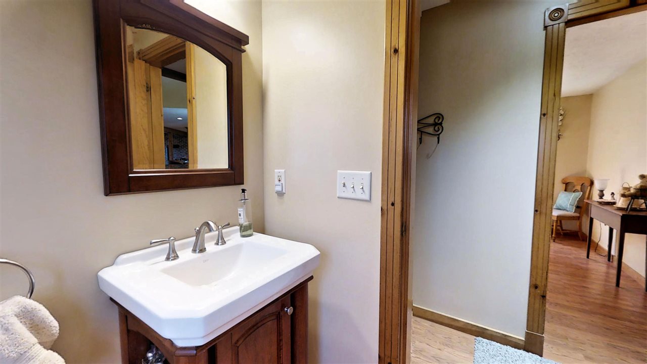 433 Cherry Valley Road Gilford, NH 03249 - Photo 8 of 40