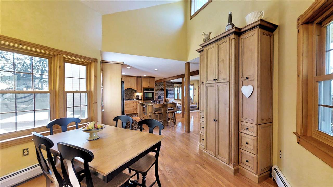 433 Cherry Valley Road Gilford, NH 03249 - Photo 9 of 40