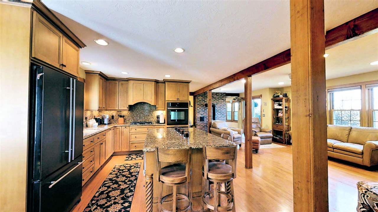 433 Cherry Valley Road Gilford, NH 03249 - Photo 10 of 40