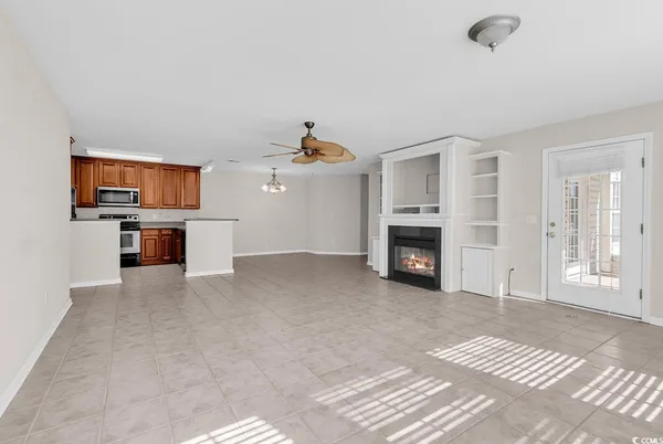 $244,700 | 4440 Lady Banks Lane, Unit 10B, Murrells Inlet, SC 29576