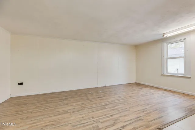 $129,900 | 1713 Edgemont Avenue, Bristol, TN 37620