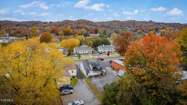 $129,900 | 1713 Edgemont Avenue, Bristol, TN 37620