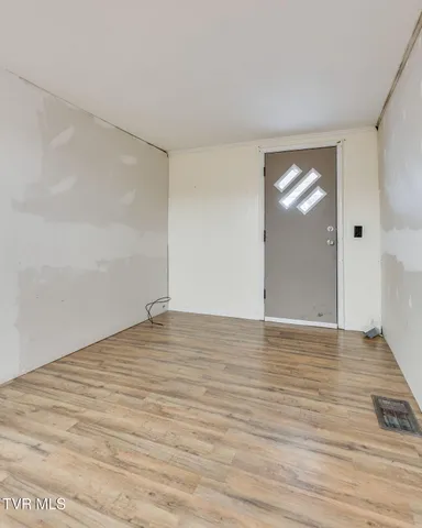 $129,900 | 1713 Edgemont Avenue, Bristol, TN 37620