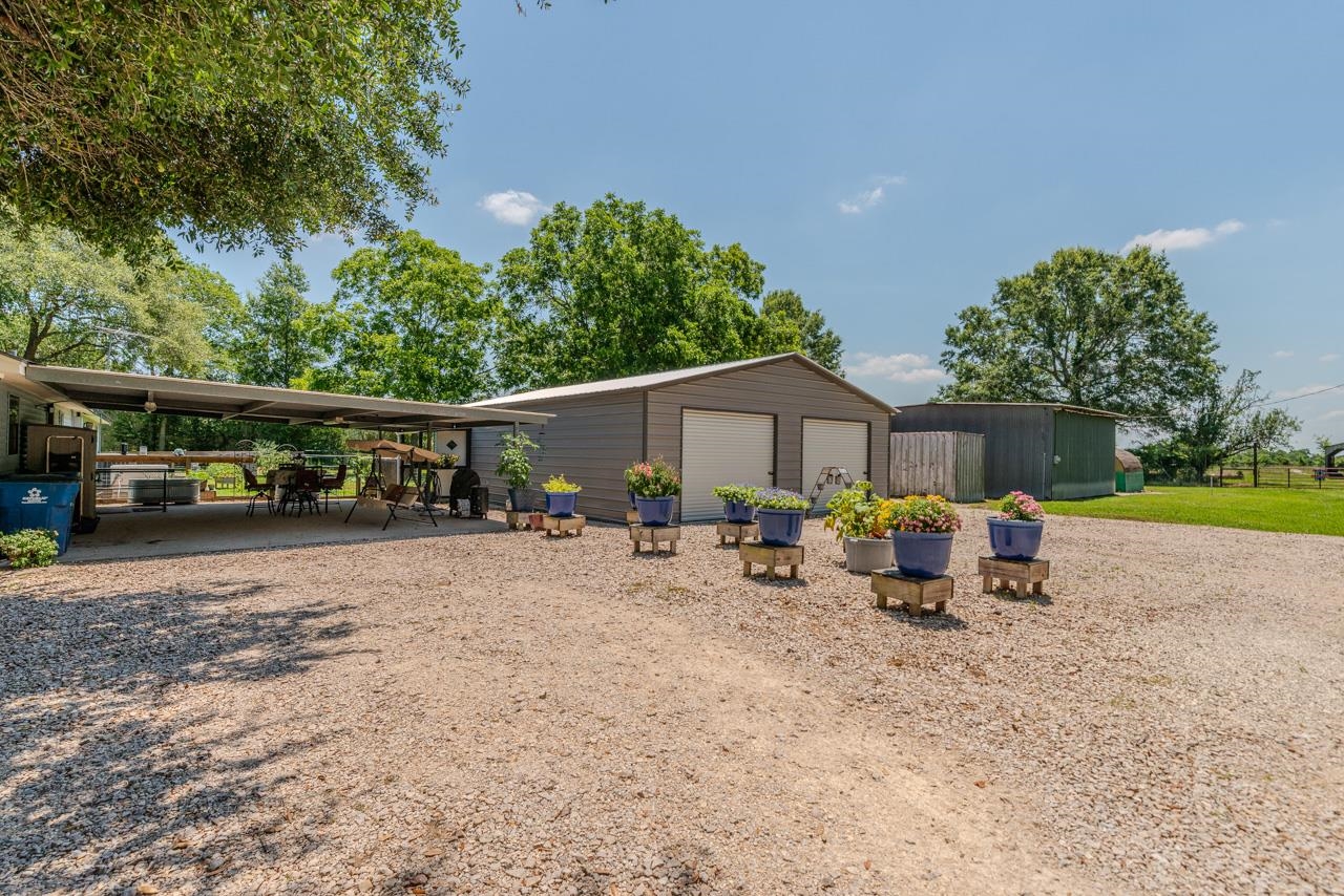 15725 Sour Lake Road Beaumont, TX 77713 - Photo 38 of 43