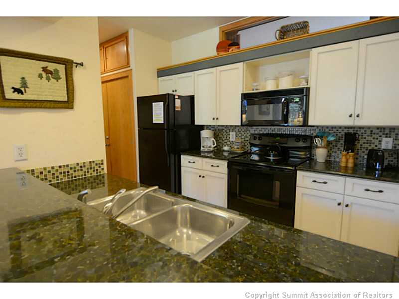 2007 Soda Ridge Road, Unit 1922 Keystone, CO 80435 - Photo 1 of 25 Kitchen.