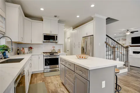$575,000 | 4430 Balboa Drive, Sugar Land, TX 77479