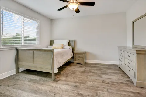 $575,000 | 4430 Balboa Drive, Sugar Land, TX 77479