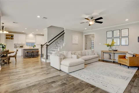 $575,000 | 4430 Balboa Drive, Sugar Land, TX 77479