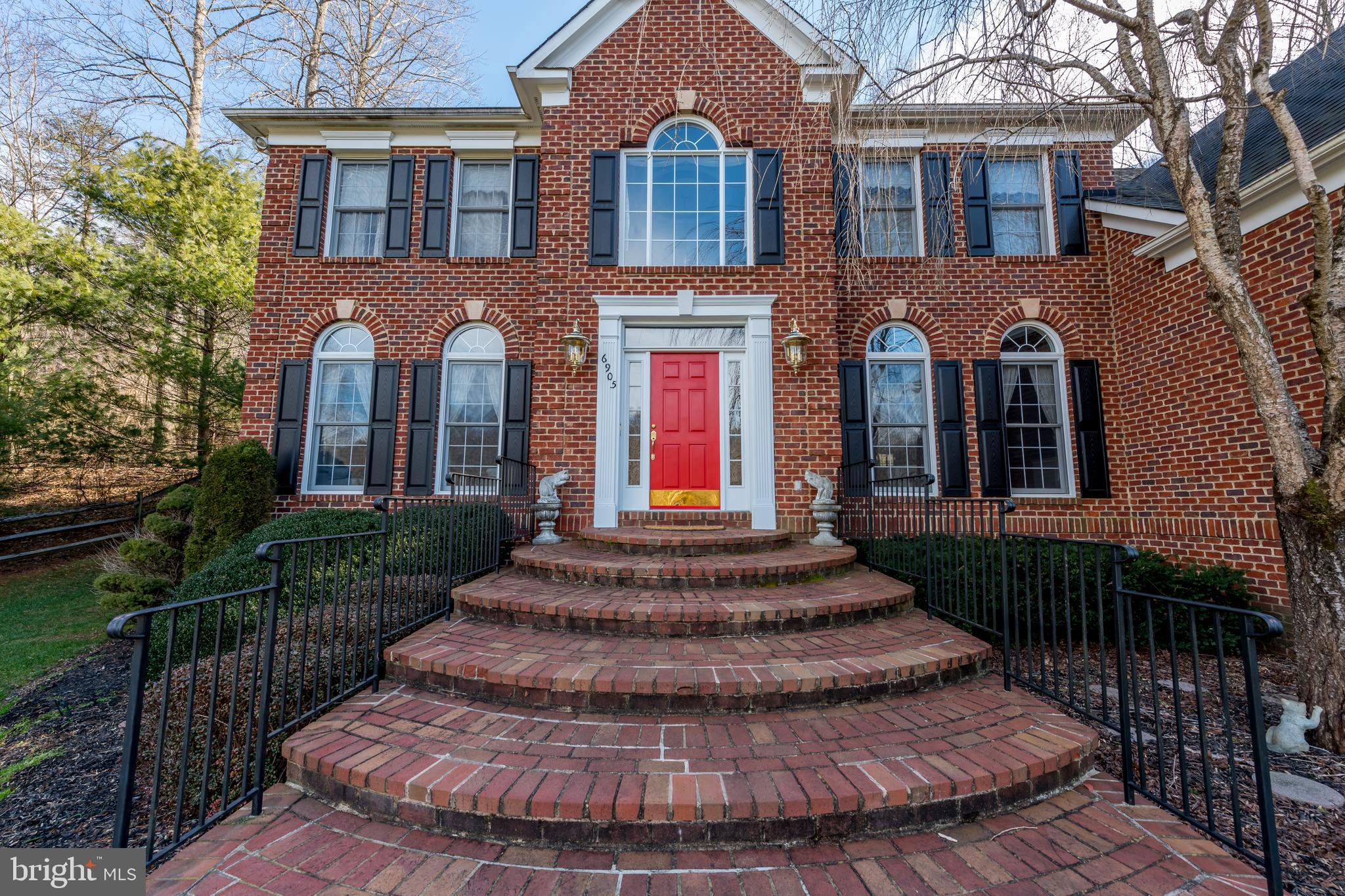 6905 Newman Road Clifton, VA 20124 - Photo 2 of 48 Welcome Home!