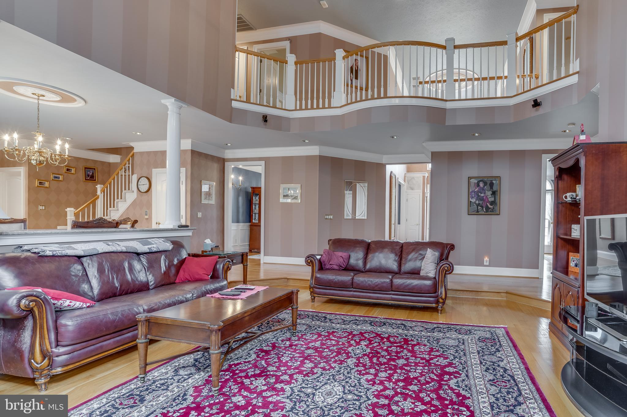 6905 Newman Road Clifton, VA 20124 - Photo 13 of 48 Family Room