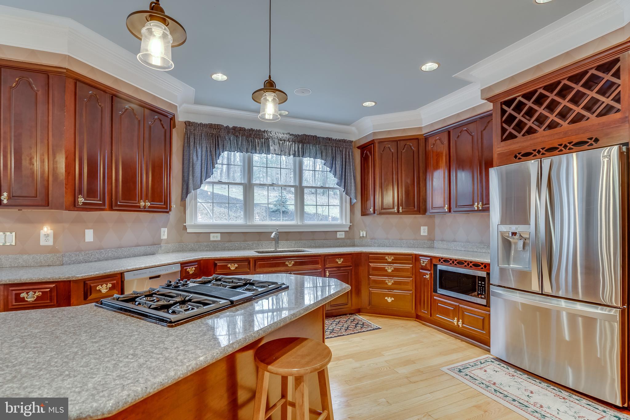 6905 Newman Road Clifton, VA 20124 - Photo 14 of 48 Kitchen