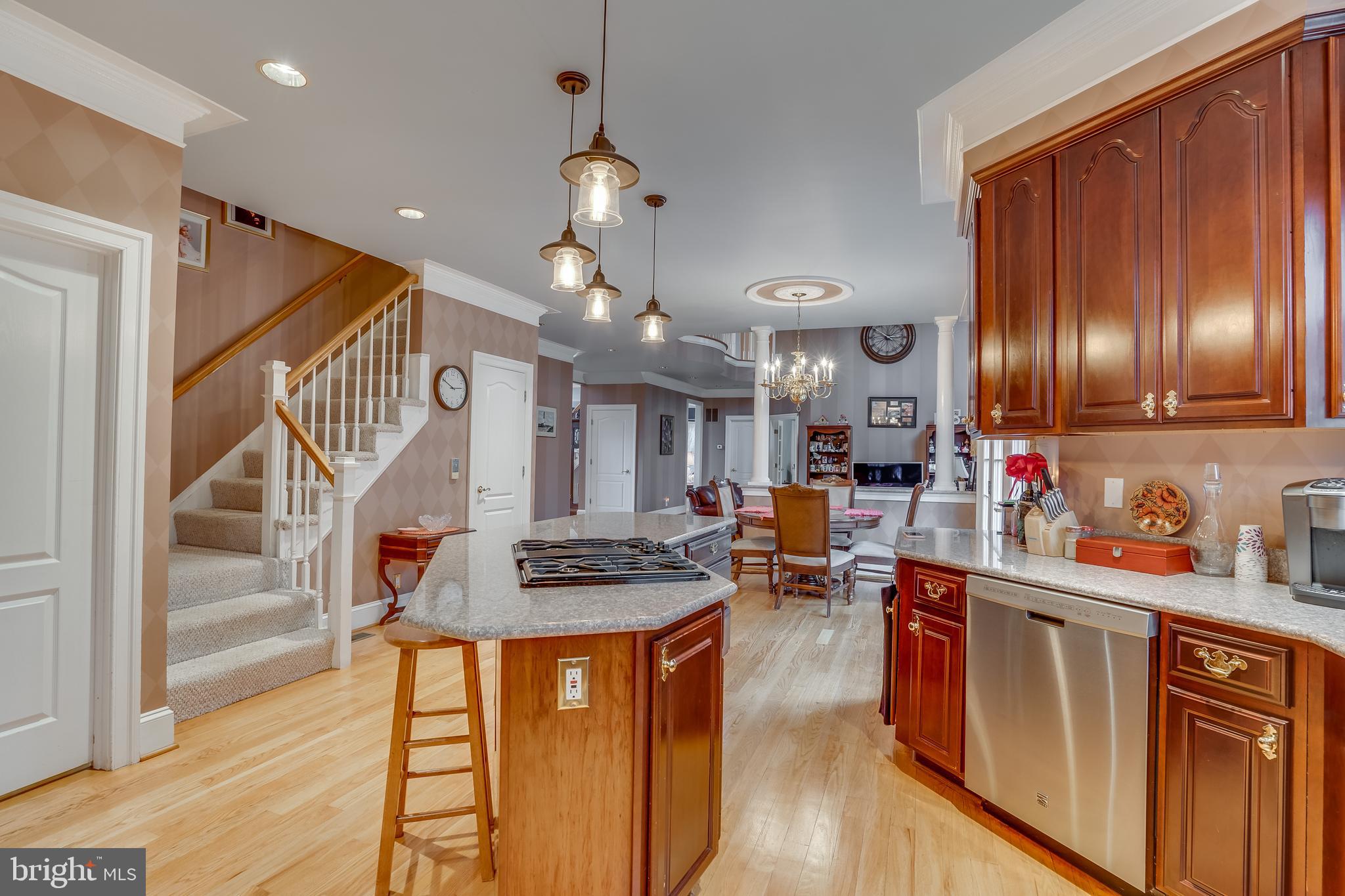 6905 Newman Road Clifton, VA 20124 - Photo 18 of 48 Kitchen