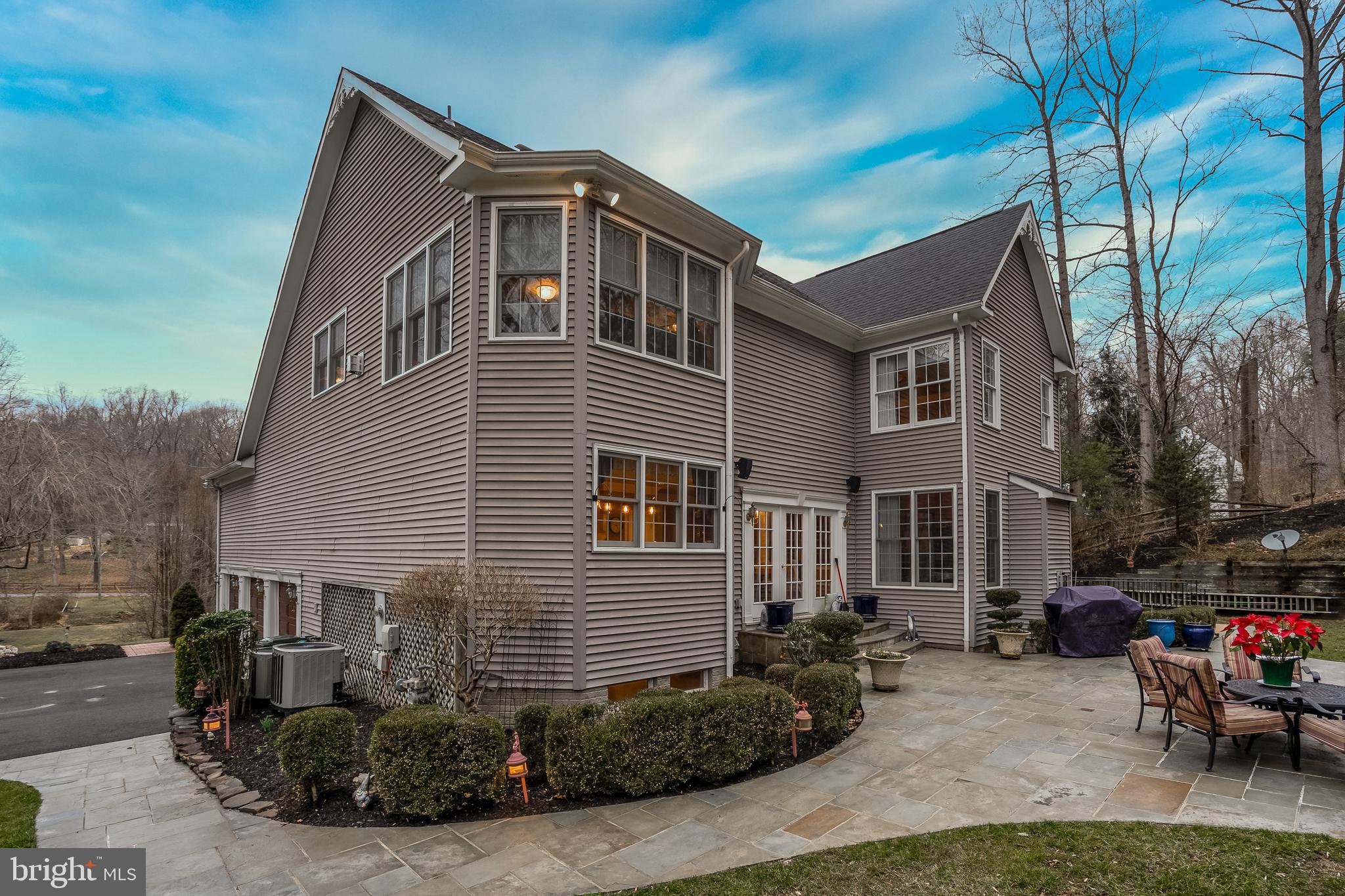 6905 Newman Road Clifton, VA 20124 - Photo 42 of 48 Patio