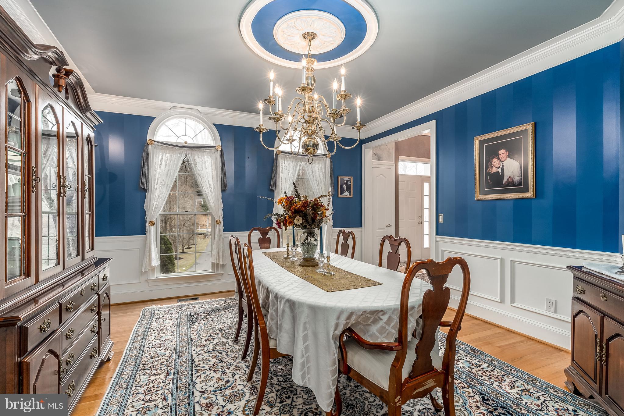 6905 Newman Road Clifton, VA 20124 - Photo 9 of 48 Dining Room