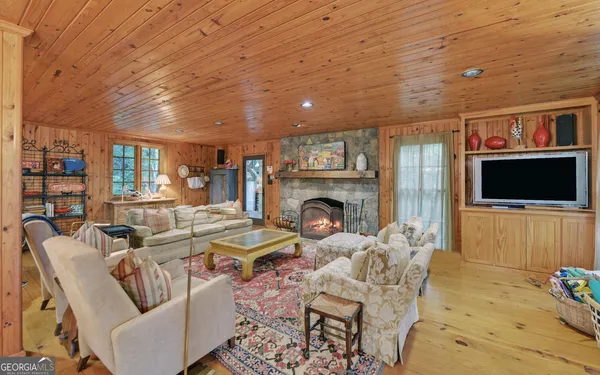 $2,995,000 | 3540 Lake Rabun Road, Lakemont, GA 30552