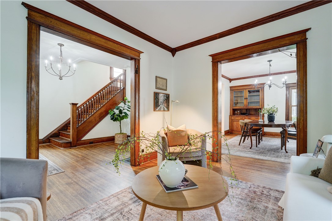 136 Asbury Street Rochester, NY 14620 - Photo 10 of 47